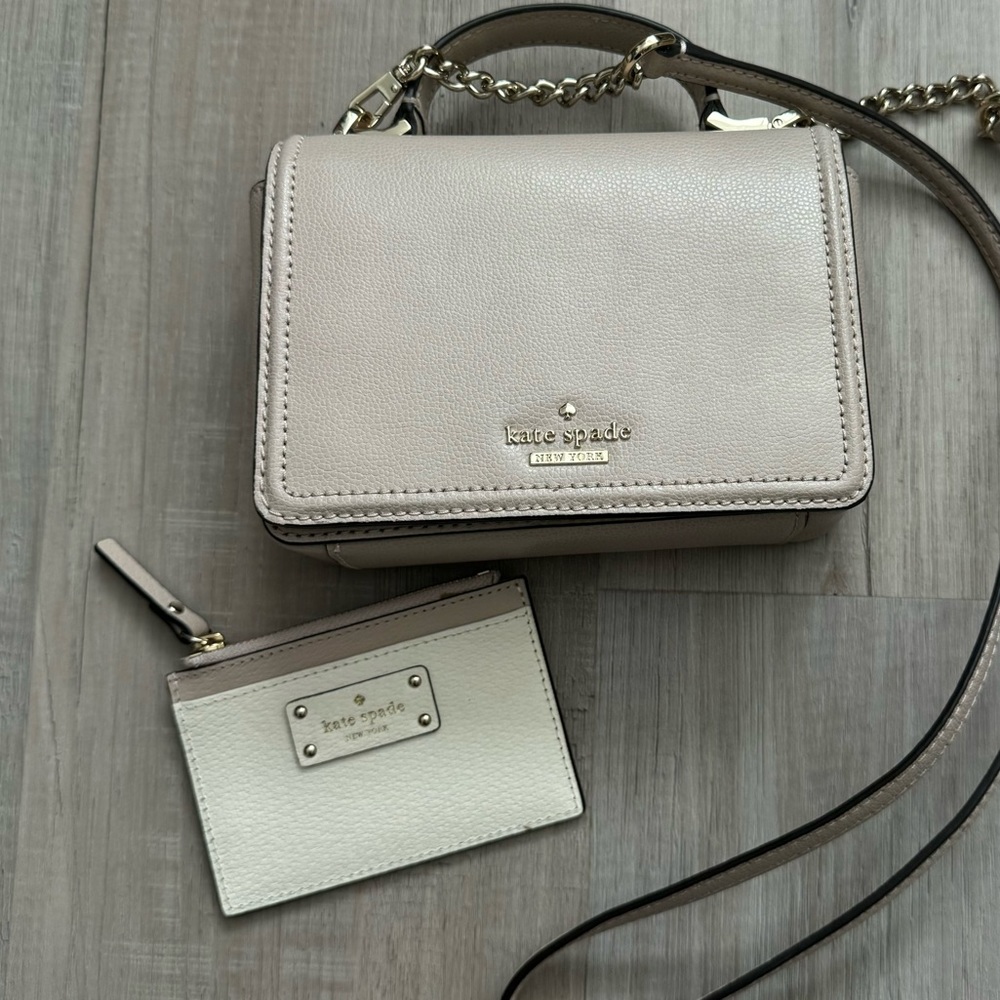 KATE SPADE CARD HOLDER - NEVER USED